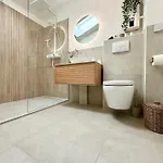 Hafenromantik - Wohnen Mit Charme Im Herzen Von Neustadt Mit Blick Auf Binnenwasser Apartamento *