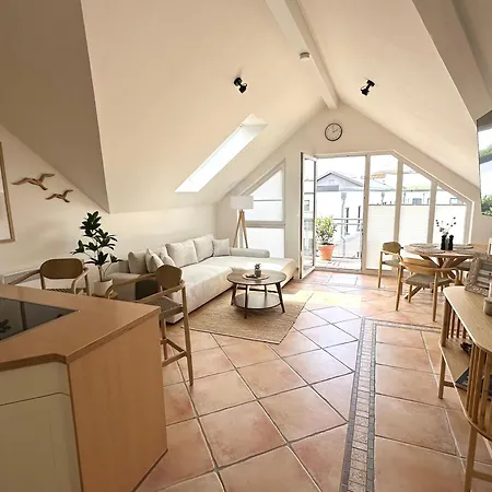 Apartament Hafenromantik - Wohnen Mit Charme Im Herzen Von Neustadt Mit Blick Auf Binnenwasser *