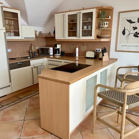 Apartament Hafenromantik - Wohnen Mit Charme Im Herzen Von Neustadt Mit Blick Auf Binnenwasser Neustadt in Holstein