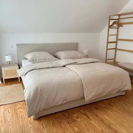 Apartment Hafenromantik - Wohnen Mit Charme Im Herzen Von Neustadt Mit Blick Auf Binnenwasser Neustadt in Holstein