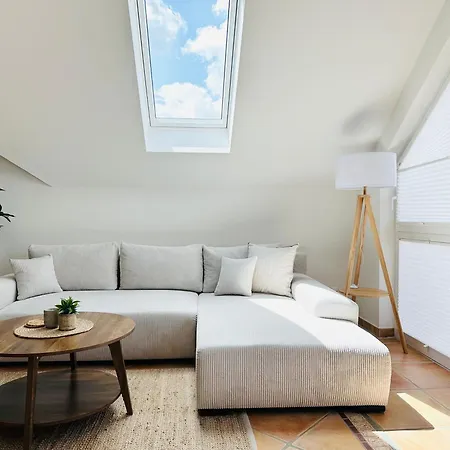 Apartament Hafenromantik - Wohnen Mit Charme Im Herzen Von Neustadt Mit Blick Auf Binnenwasser Neustadt in Holstein